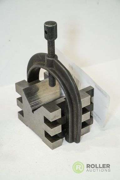 (2) Brown & Sharpe V-Blocks With Clamps - Roller Auctions