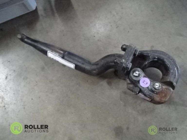 Holland Semi Pintle Hitch - Roller Auctions