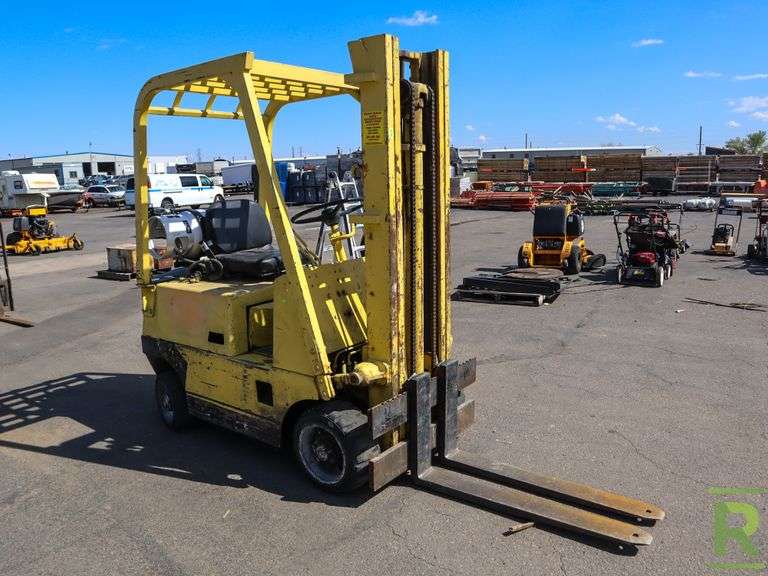 Toyota 4000 LB Forklift Roller Auctions