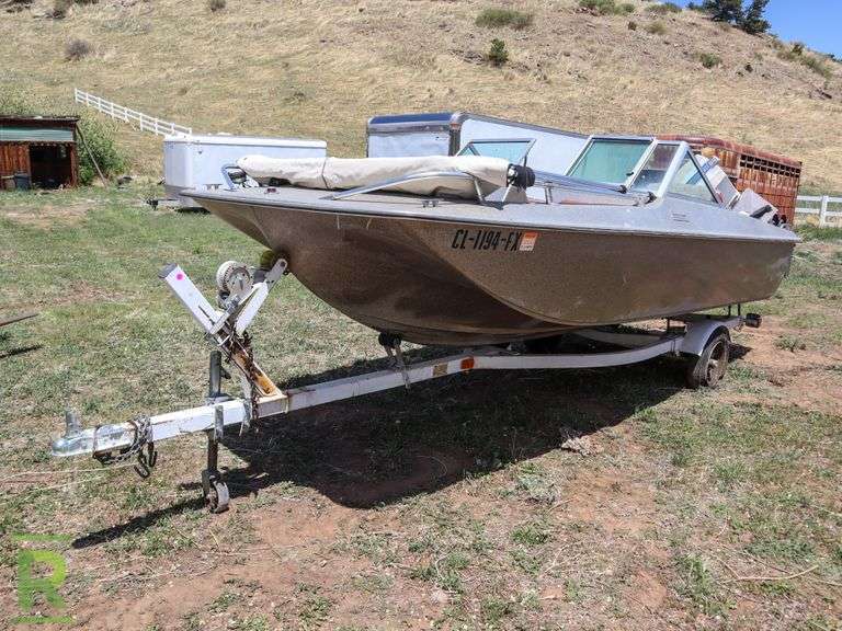 Boat Hustler Fishing Boat, MiniKota Trolling Motor, Chrysler 120