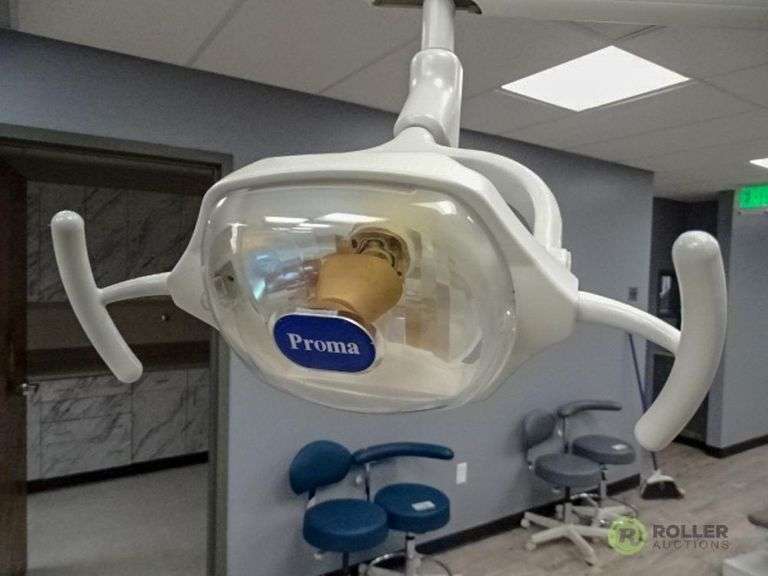 Proma Adjustable Dental Light With Ceiling Mount Roller Auctions