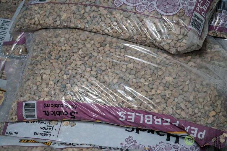 Pallet of Quikrete Pea Pebbles Roller Auctions