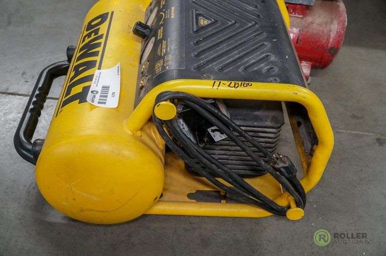 DeWalt Emglo D55155 Air Compressor, Electric, 4 Gallon, 2HP Roller