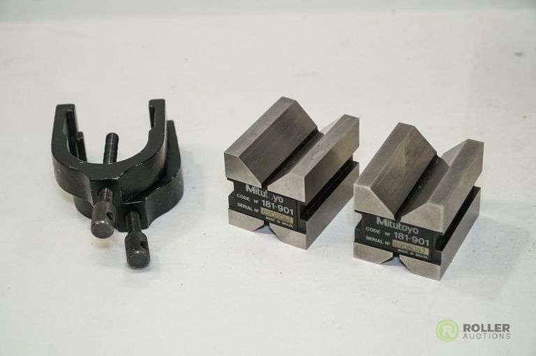 (2) Mitutoyo 181900 VBlocks With Clamps Roller Auctions