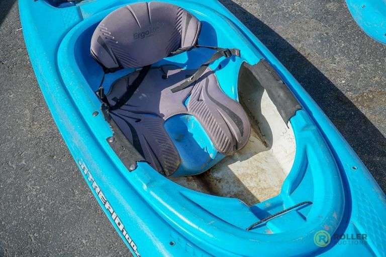 Pelican Intrepid 100X Kayak Roller Auctions
