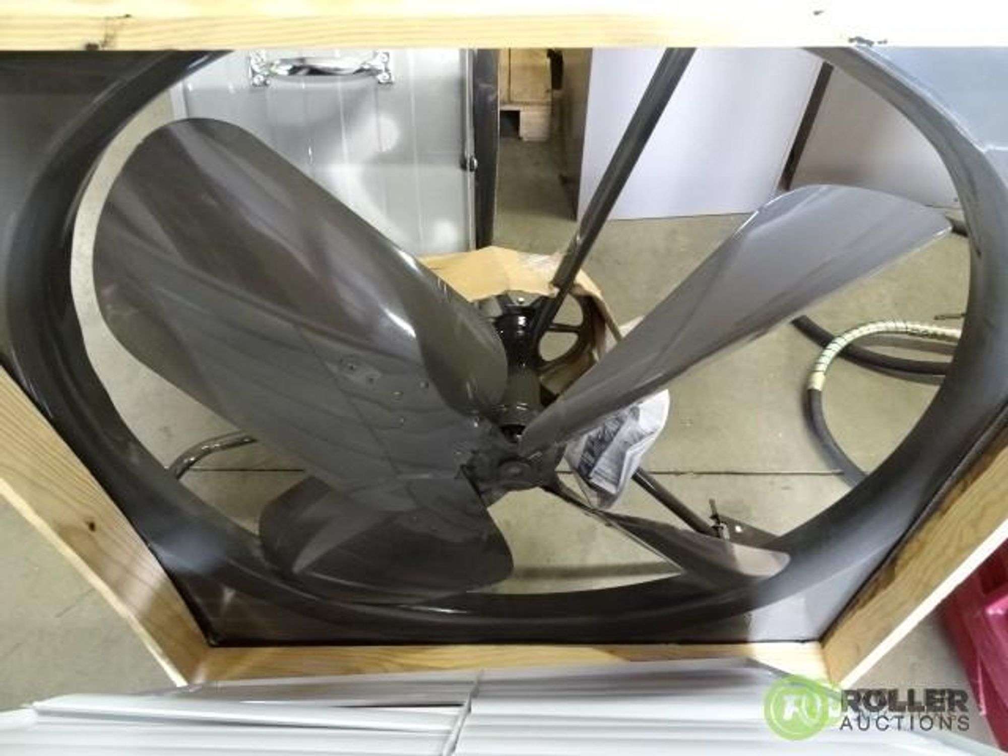 Dayton 42in Whole House Fan and Dayton 54UD19 750W 208V Radiant Ceiling  Panel Heater - Roller Auctions