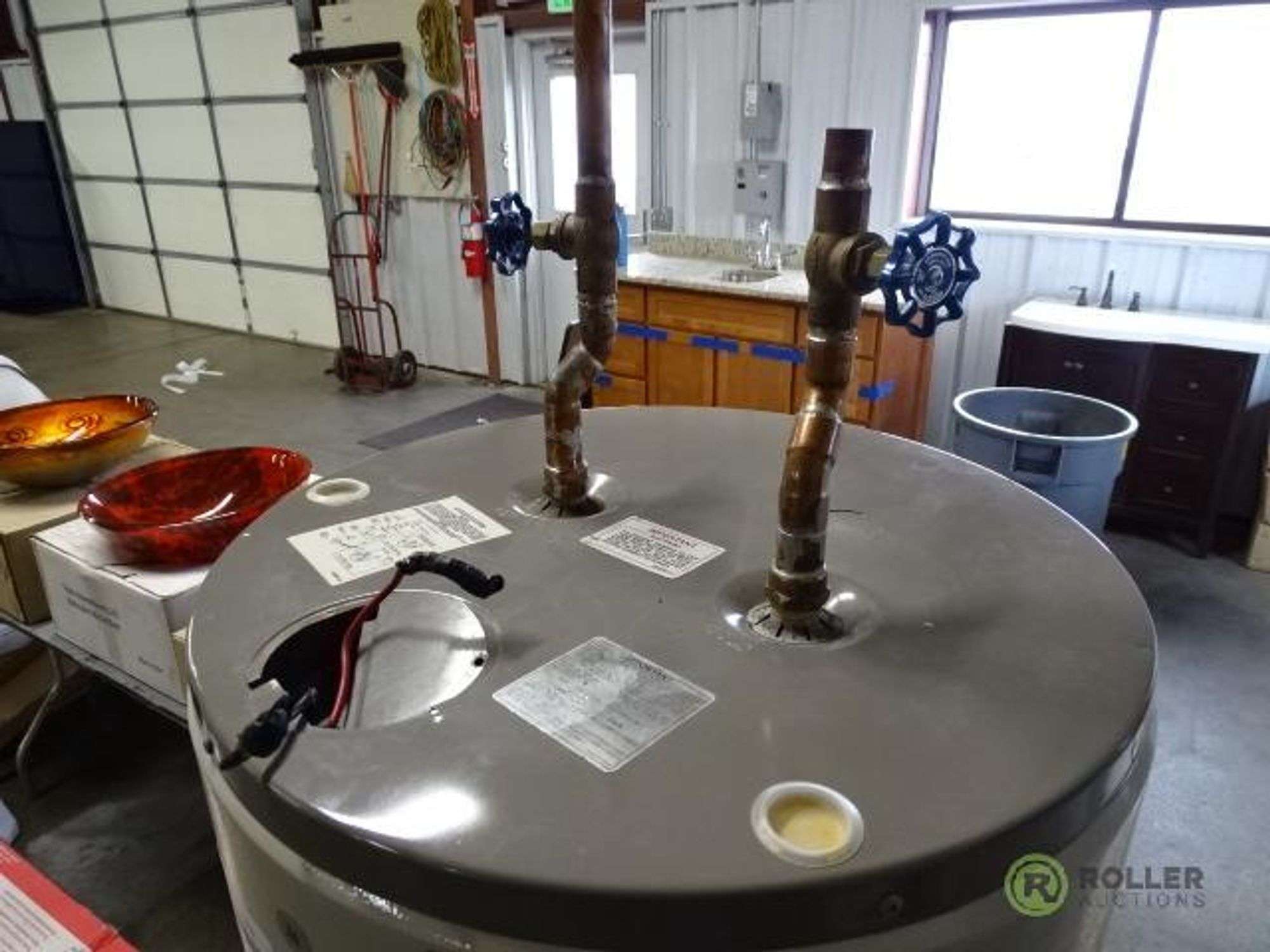 Kenmore Power Miser 50-Gallon Electric Hot Water Heater - Roller Auctions