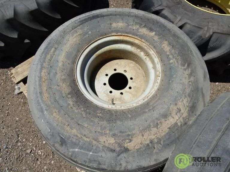 Implement Highway Service Tractor Tire, 12.5L15FI & Farm Implement II
