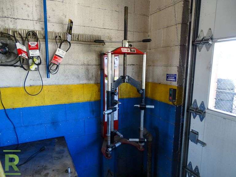 Branick 7400 Strut Spring Compressor Roller Auctions