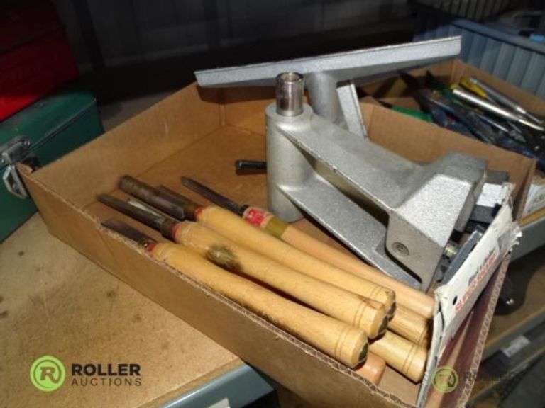 (8) Wood Turning Knives and Lathe Tool Rests Roller Auctions