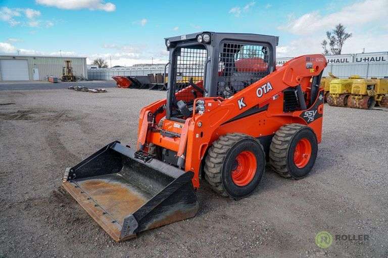 2016 Kubota SSV75 Skid Steer Loader, 2Speed, Auxiliary Hydraulics, 12