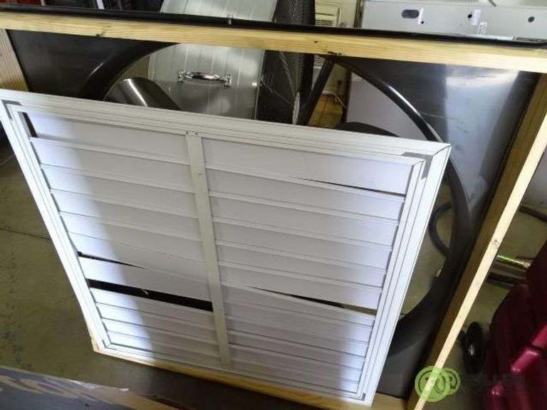 Dayton 42in Whole House Fan and Dayton 54UD19 750W 208V Radiant Ceiling  Panel Heater - Roller Auctions