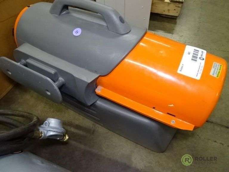 Dyna-Glow Pro RMC-KFA70TDGP Kerosene Heater, 70000-BTU - Roller Auctions