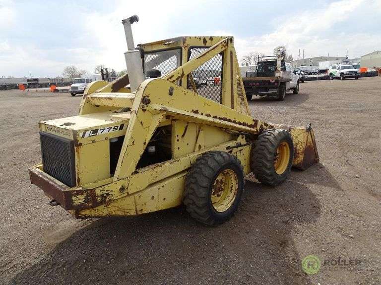 New Holland L779 Skid Steer Loader, Perkins Diesel, 1016.5 Tires