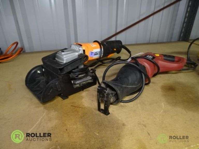Chicago 65570 Reciprocating Saw and Chicago 4in Plate Joiner Roller