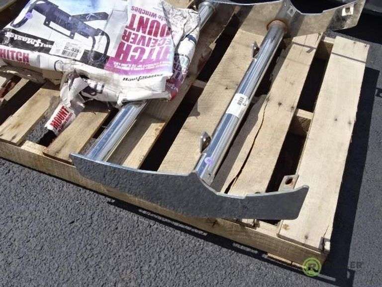 Grill Guard and Hitch Receiver Mount Roller Auctions