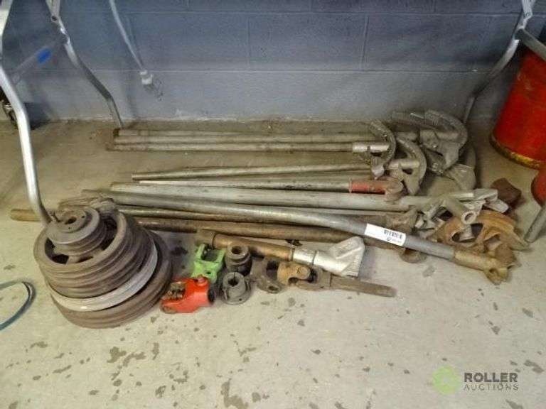 Ridgid and Thinwall Conduit Pipe Benders with Assorted Motor Pulley