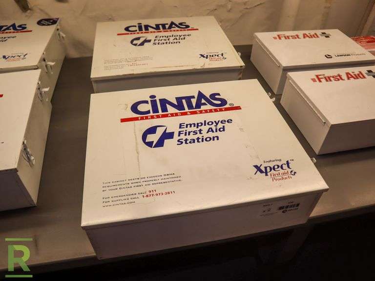 (2) Cintas Medium First Aid Kits Roller Auctions