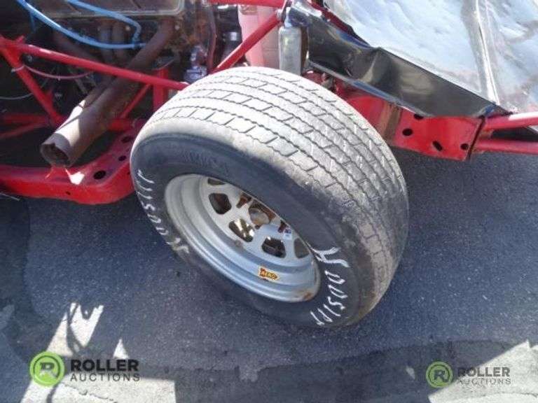 IMCA Sport Mod Dirt Race Car (Inoperable) Roller Auctions