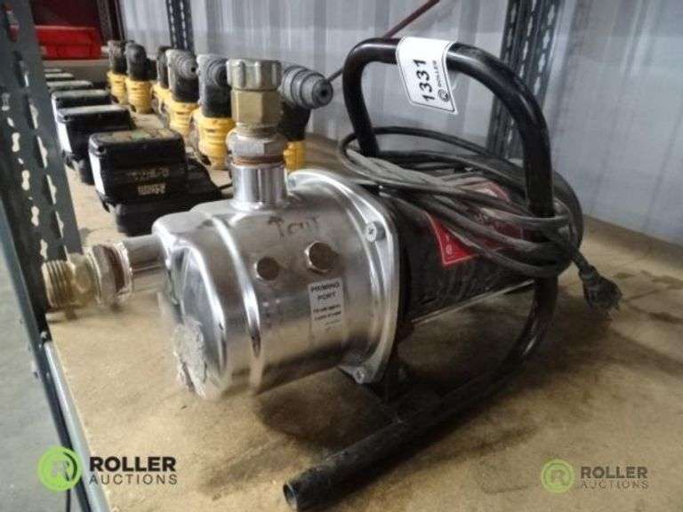 Utilitech Portable Lawn Pump, 1HP Roller Auctions