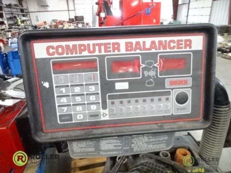 Coats 1055 Direct Drive Wheel Balancer Roller Auctions