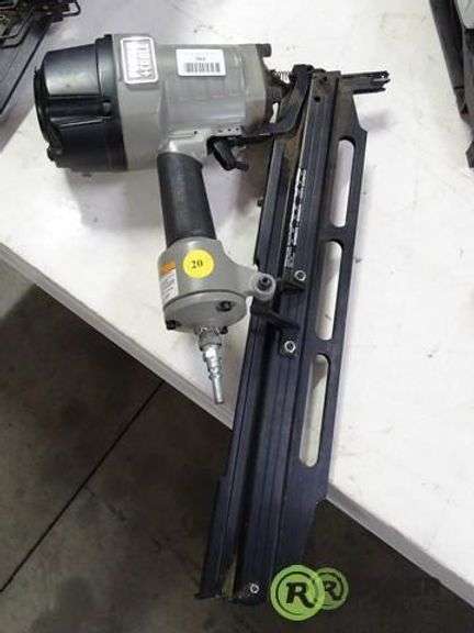 Porter Cable FR350 Pneumatic Round Head Framing Nailer - Roller Auctions