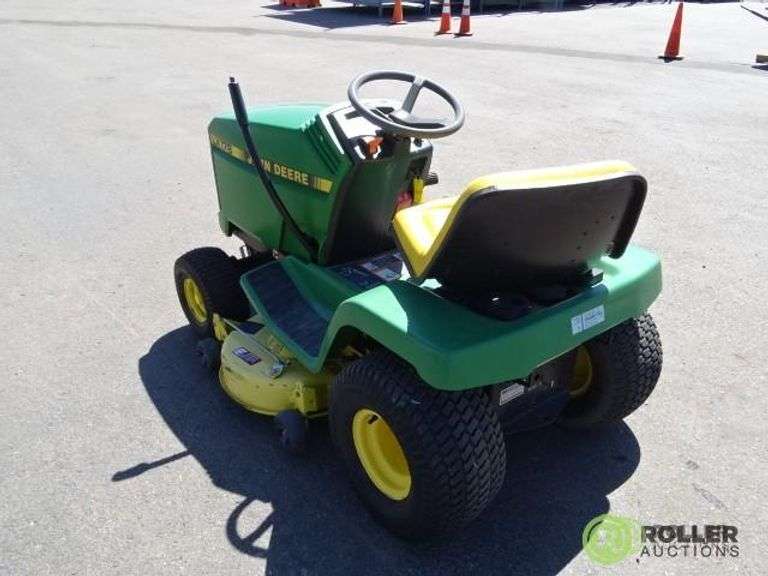John Deere LX178 Ride On Mower, Gas, 38in Cut Roller Auctions
