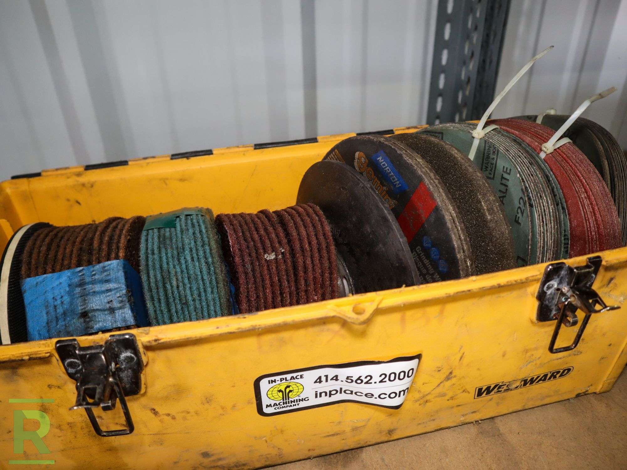 Milwaukee 6065 Grinder / Sander With 