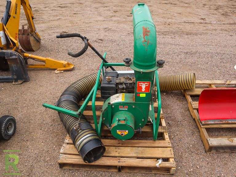 Billy Goat Ind. TR1102 Truck Loader Vacuum Roller Auctions