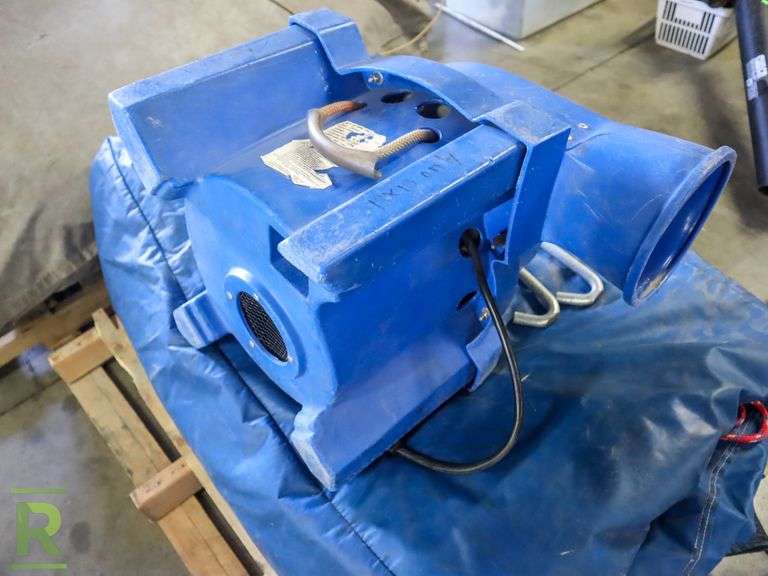 Inflatable Multi Color Bounce House Roller Auctions