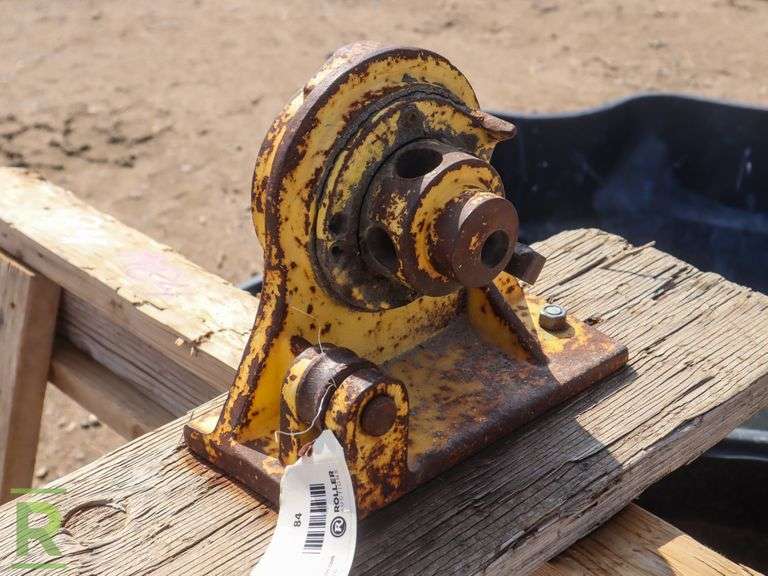 Willard Rebar Bender and (2) Wood Saw Horses Roller Auctions