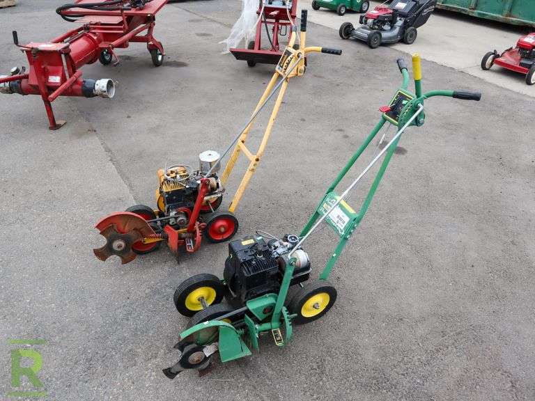 (2) Gas Lawn Edgers, John Deere and McLane, Roller Unable to Start Roller Auctions