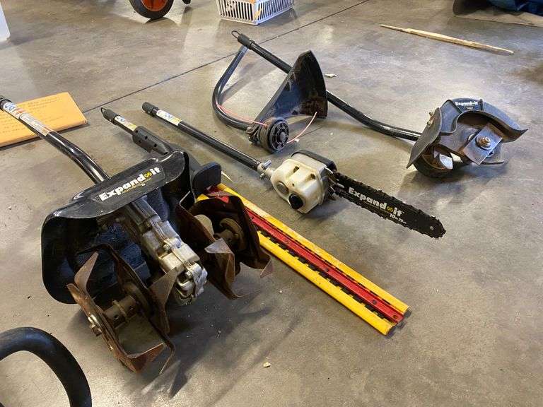 Toro Powerhead with Attachments, Grass Edger, Grass Trimmer, Hedge