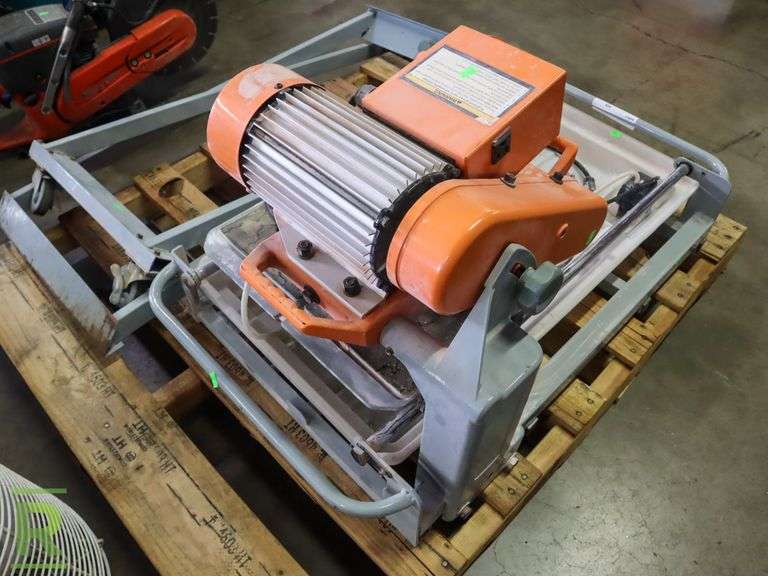 Chicago Electric 10" Tile Saw Roller Auctions