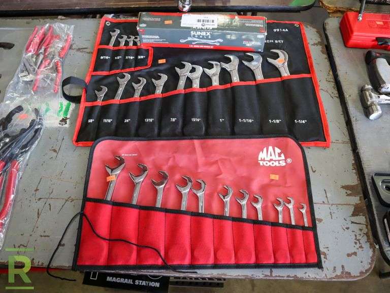 (3) New Mac Tools Wrench Sets Roller Auctions