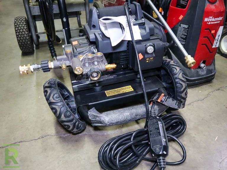 DeWalt DXPW1500E 1500PSI Pressure Washer, Gas Roller Auctions