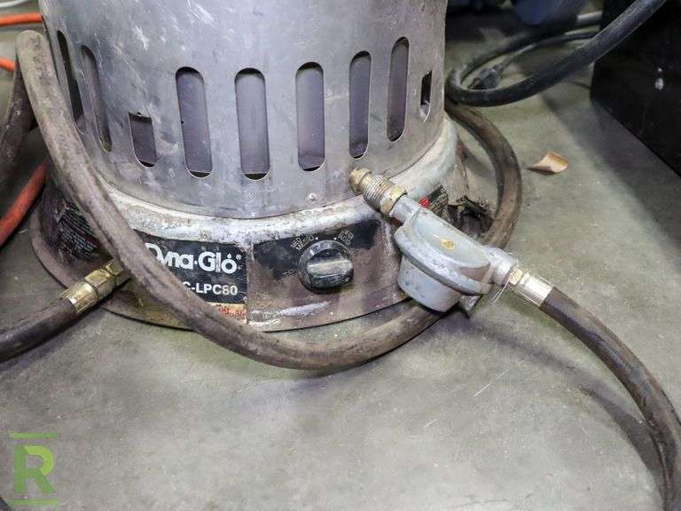 Coleman 5075751 and DynaGlo RMCLPC80 Propane Heaters Roller Auctions