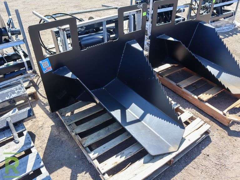 New Kit 40" Spade Bucket to Fit Skid Steer Loader Roller Auctions