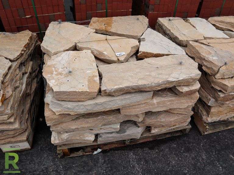 Pallet of Flat Stone Landscape Rock Roller Auctions