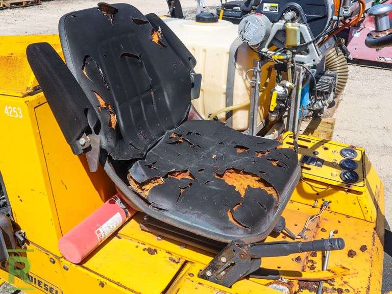 Howard Price Turf Equipment FWD RideOn Mower Roller Auctions