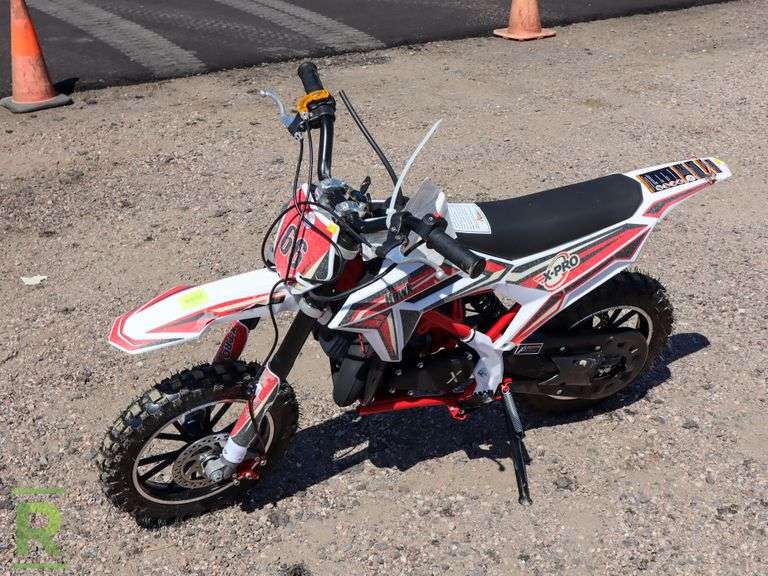 New 2022 Xpro 50cc Kid's Dirt Bike Roller Auctions