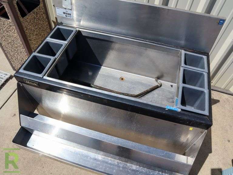 Perlick D031383 Jockey Box With Speed Rail Roller Auctions