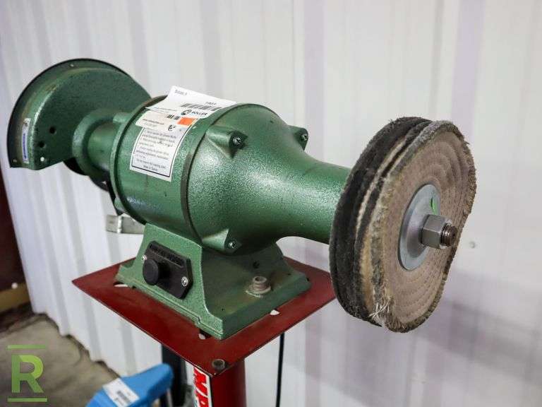 Central Machinery Industrial 36127 8" Grinder on Stand (Inoperable