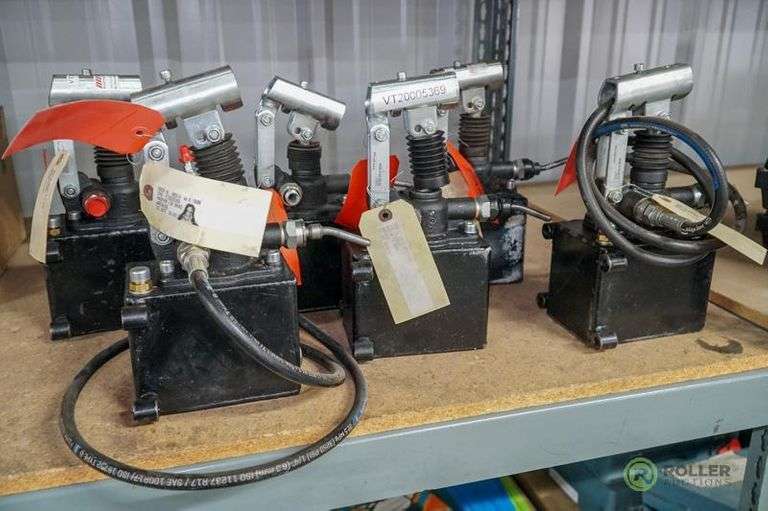 (6) HV Hand Pumps For Brake Pumps, Manual Roller Auctions