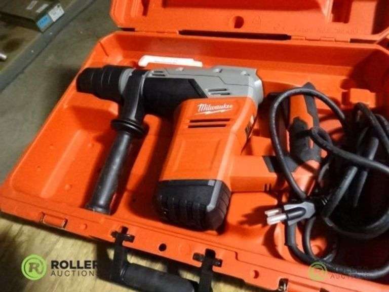 Milwaukee 531720 Rotary Hammer With Case Roller Auctions