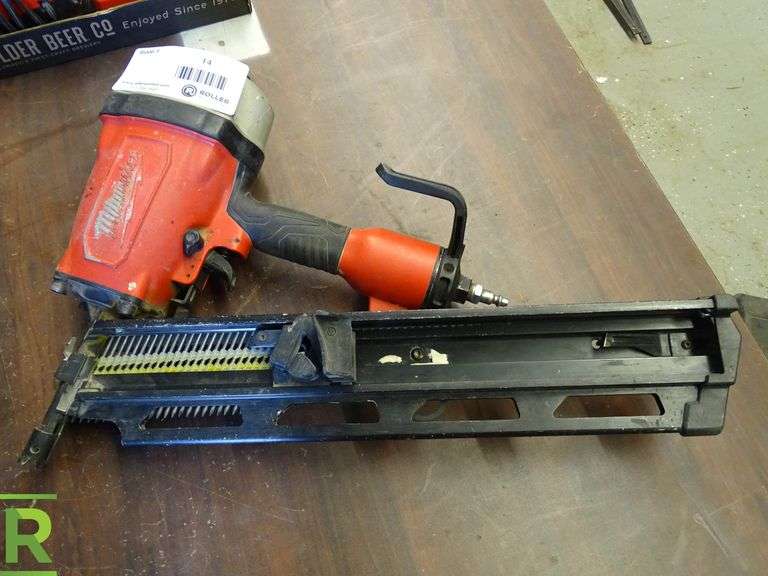 Milwaukee 720020 Pneumatic Framing Nailer Roller Auctions