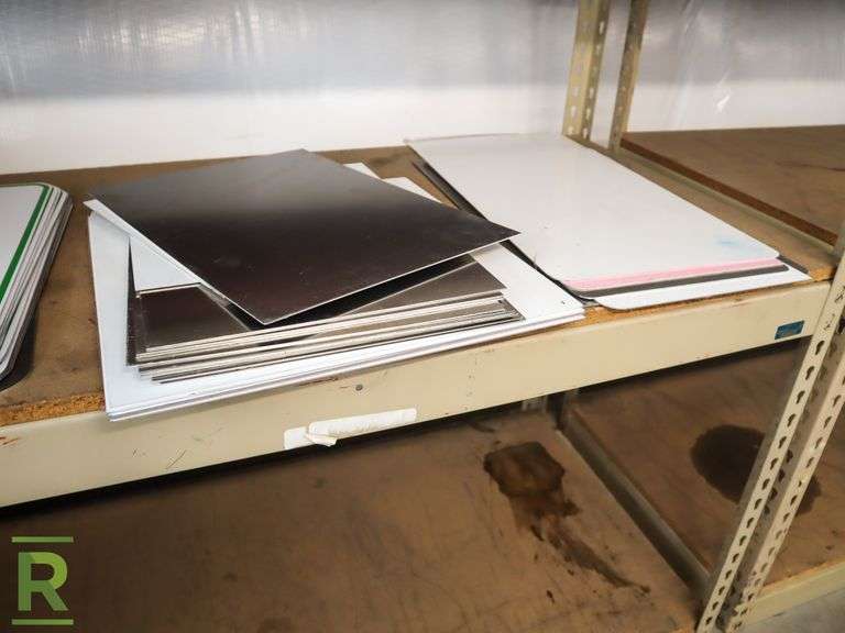 Metal Stock and Signs - Roller Auctions