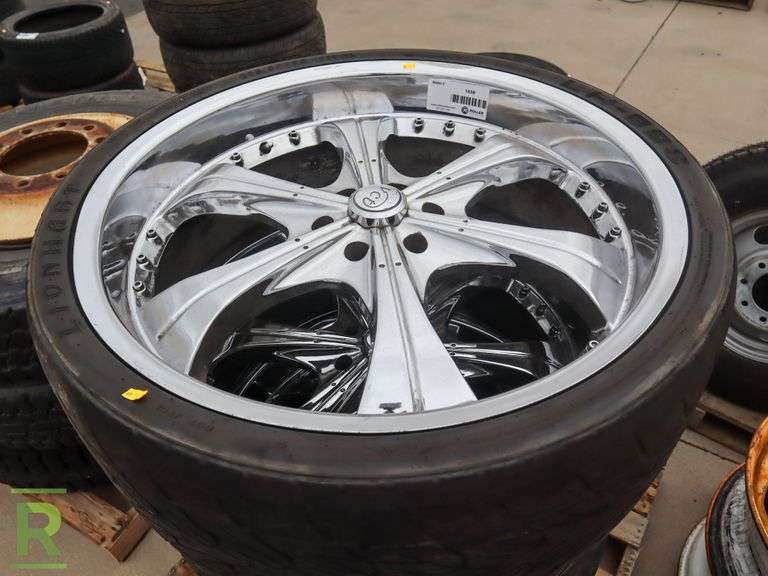 (4) 26" VCT Wheels and (2) 2012 Lionhart LH-008, (1) 2011 Lexani LX-30 and (1) 2012 Sunny SN3870 295/30R26 Tires - Roller Auctions