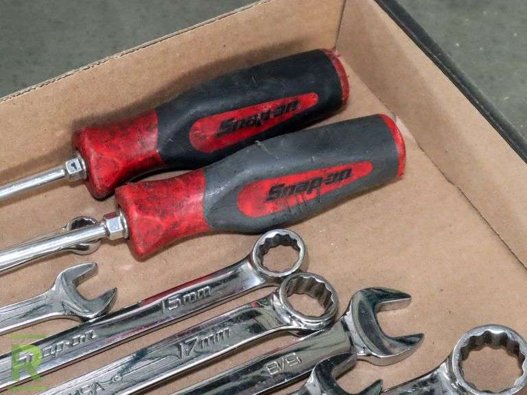 Tray of SnapOn Tools Roller Auctions