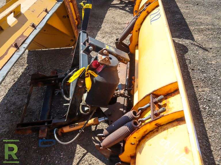 Meyer LP7.5 90" Snow Plow (No Controller) Roller Auctions